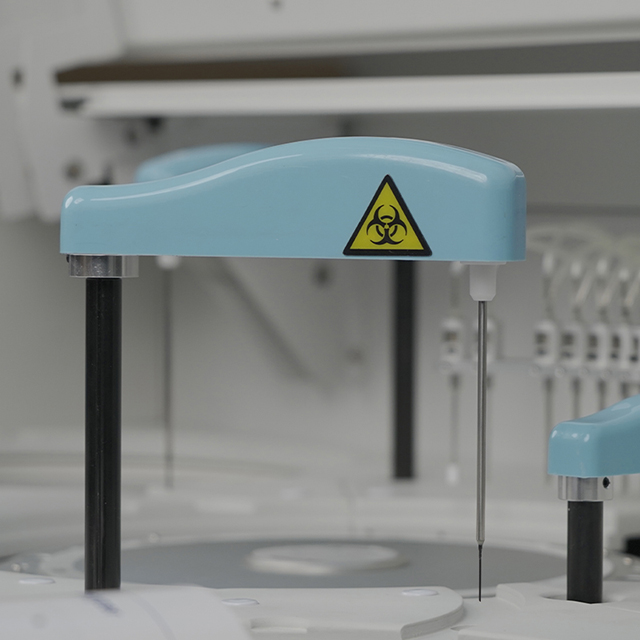自動化学分析装置BK-600